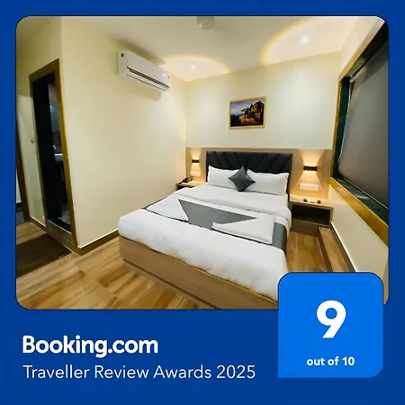 Glitz Hotels Riza - Nr Nesco Bombay Exhibition Centre Goregaon